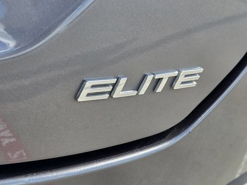 Certified 2024 Honda Pilot Elite image 11