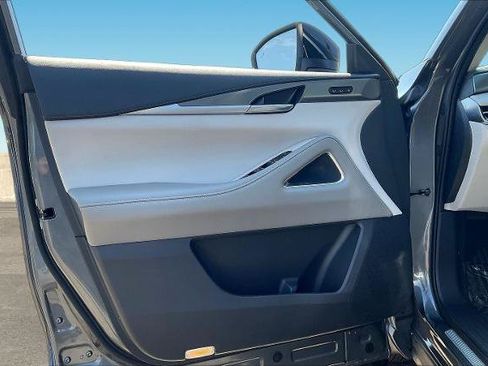 Certified 2026 INFINITI QX60 Luxe w/ Cargo Package AWD/4WD image 19