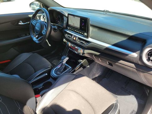 Used 2023 Kia Forte GT-Line FWD image 19