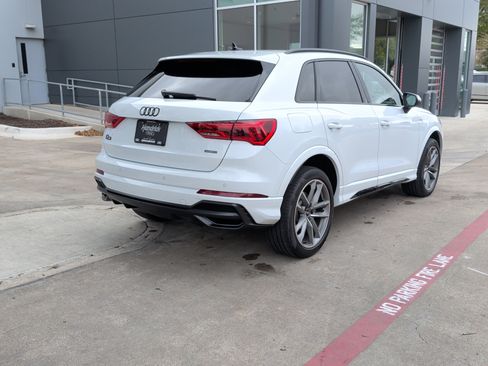Used 2022 Audi Q3 2.0T Premium Plus w/ Premium Plus Package image 10