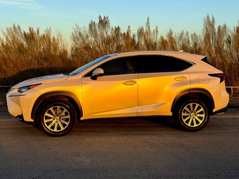 Used 2015 Lexus NX 200t FWD image 10