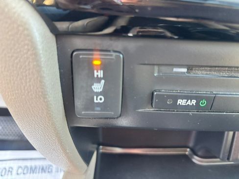 Used 2016 Honda Pilot Touring image 28