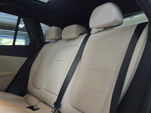 New 2026 Mercedes-Benz GLC 300 4MATIC image 17