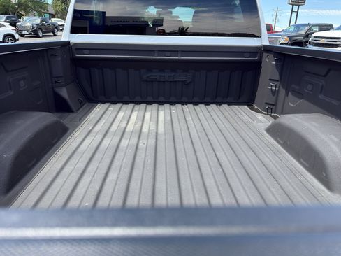 Used 2022 GMC Sierra 2500 AT4 AWD/4WD image 7