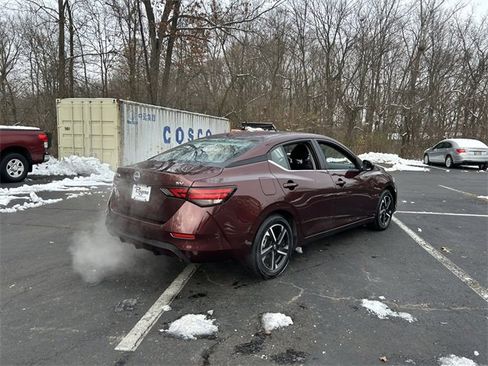 Used 2024 Nissan Sentra SV image 23