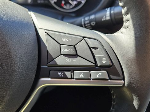 Used 2023 Nissan Sentra SV w/ Trunk Package image 13