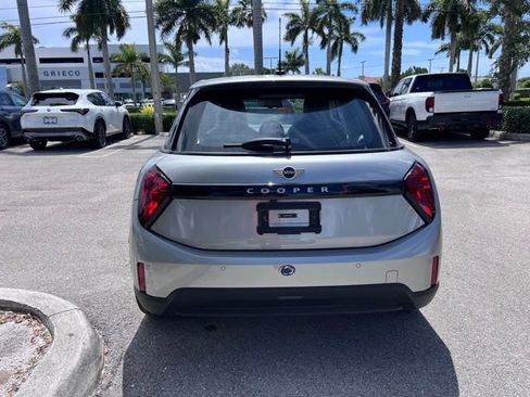 Used 2025 MINI Cooper S FWD image 5
