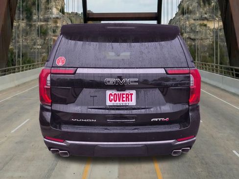 New 2026 GMC Yukon XL AT4 AWD/4WD image 9