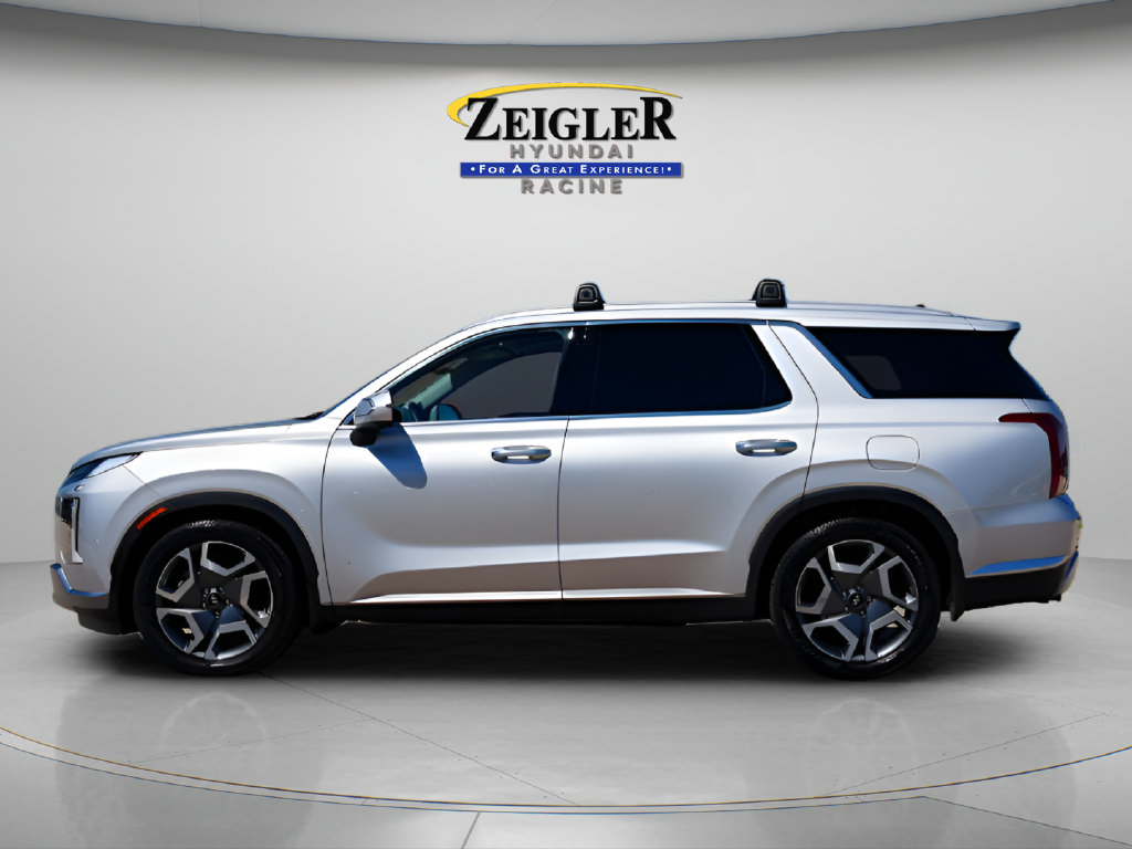Certified 2023 Hyundai Palisade Limited AWD/4WD image 4