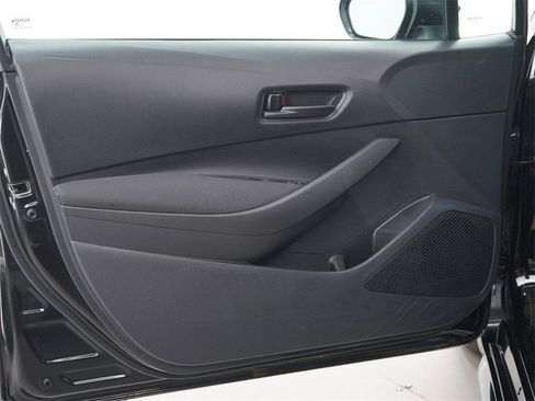 Used 2024 Toyota Corolla LE image 19