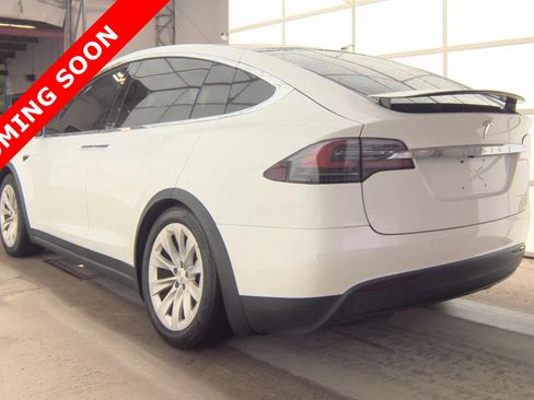 Used 2021 Tesla Model X Performance AWD/4WD image 5