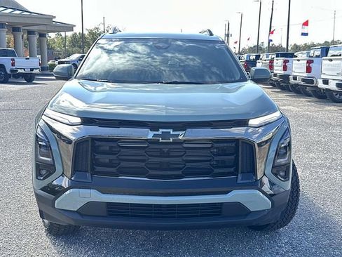 Used 2026 Chevrolet Equinox ACTIV w/ Convenience Package III FWD image 3
