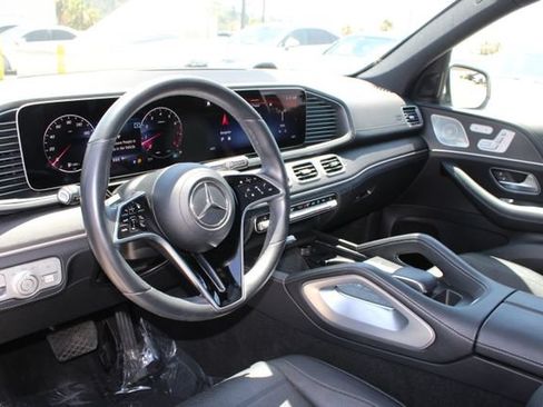 Used 2024 Mercedes-Benz GLE 350 4MATIC image 12