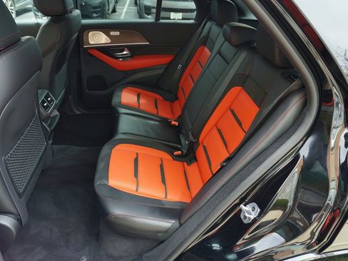 Used 2024 Mercedes-Benz GLE 53 AMG 4MATIC image 31