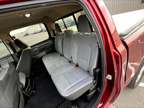 Used 2019 RAM 1500 Big Horn image 19