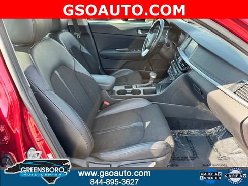Used 2020 Kia Optima S w/ S Panoramic Sunroof Package image 26