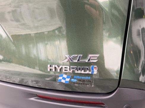 Used 2024 Toyota Sienna XLE image 43