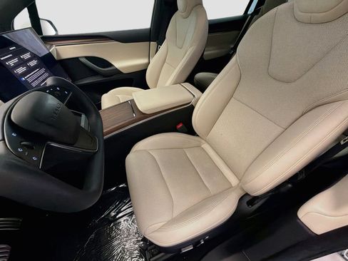 Used 2022 Tesla Model X AWD/4WD image 11