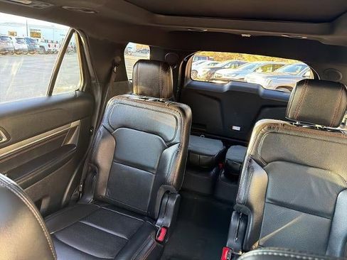 Used 2017 Ford Explorer Sport w/ Equipment Group 401A image 37