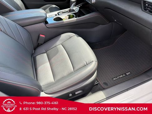 Certified 2024 Nissan Altima 2.0 SR FWD image 43