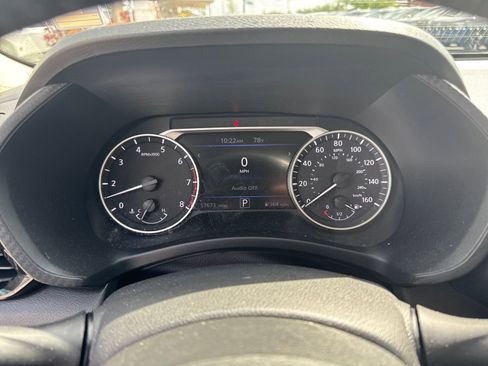 Certified 2022 Nissan Sentra SV FWD image 17