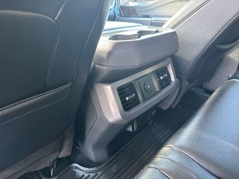 Used 2023 Ford F350 Lariat w/ Chrome Package image 41