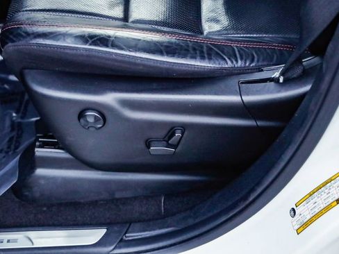 Certified 2022 Dodge Durango R/T w/ Blacktop Package image 25