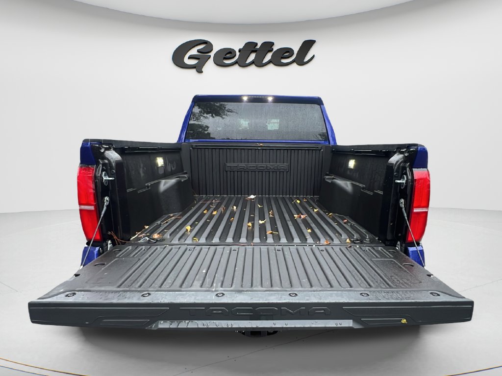 Certified 2025 Toyota Tacoma TRD Sport AWD/4WD image 9