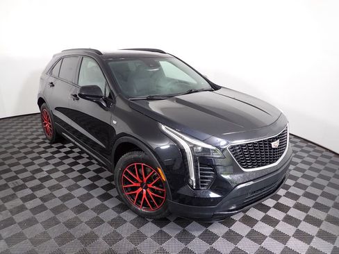 Used 2020 Cadillac XT4 Sport w/ Driver Awareness Package AWD/4WD image 11