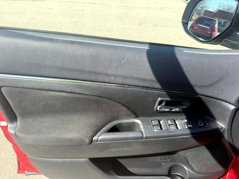 Used 2016 Mitsubishi Outlander Sport ES image 9