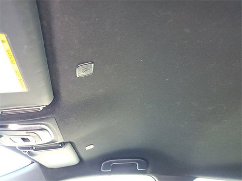 Used 2024 Toyota Corolla SE image 27