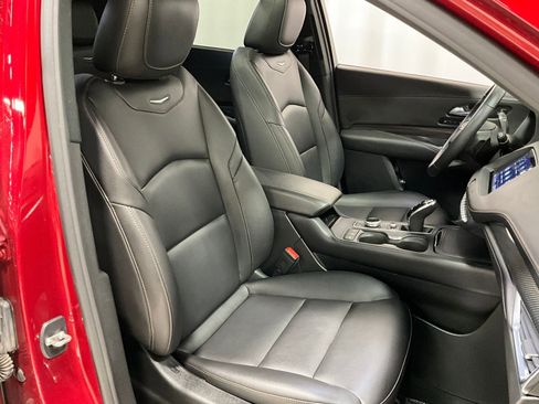 Used 2021 Cadillac XT4 Sport AWD/4WD image 9