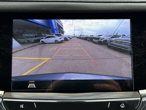 Used 2025 Cadillac XT6 Premium Luxury AWD/4WD image 10
