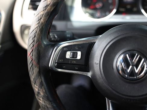 Used 2015 Volkswagen GTI S image 29