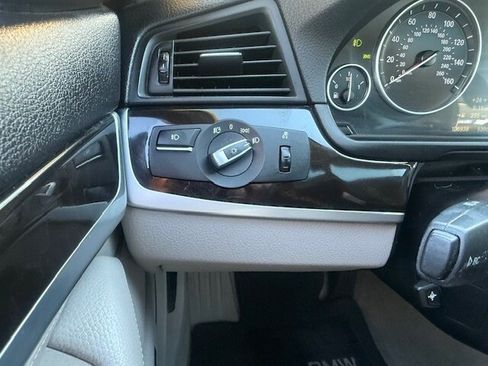 Used 2011 BMW 535i Sedan image 24