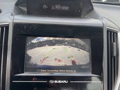 Used 2017 Subaru Impreza 2.0i Premium image 2