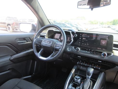 Certified 2025 GMC Canyon Elevation AWD/4WD image 24