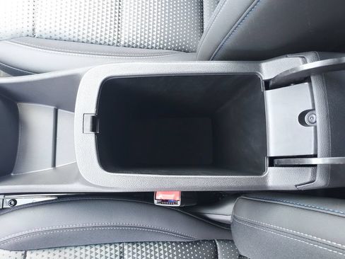 New 2026 Chevrolet Trax LT w/ LT Convenience Package FWD image 23