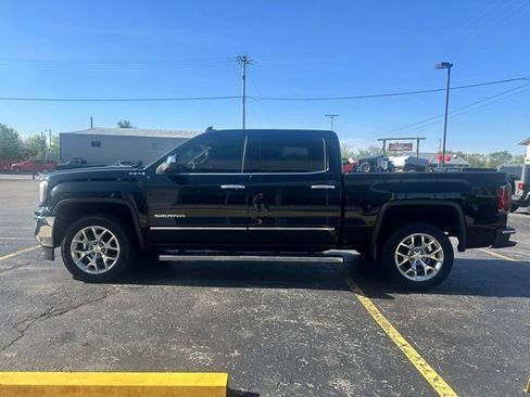 Used 2017 GMC Sierra 1500 SLT w/ SLT Premium Package AWD/4WD image 4