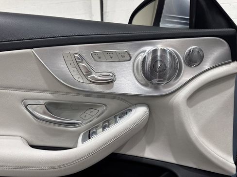 Used 2017 Mercedes-Benz C 300 Cabriolet image 45