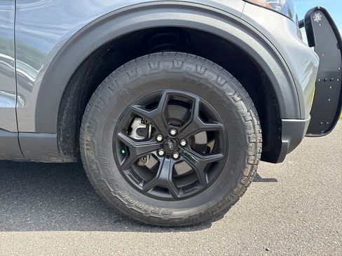 Used 2023 Ford Explorer Timberline w/ Timberline Technology Package AWD/4WD image 11