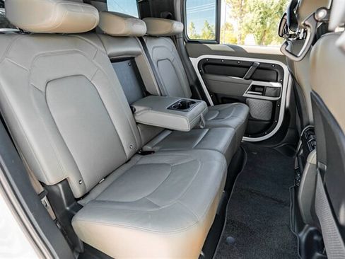 Used 2024 Land Rover Defender 110 S AWD/4WD image 38