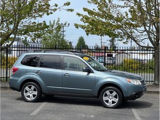 Used 2009 Subaru Forester 2.5X Limited w/ Popular Equipment Group 4A image 1