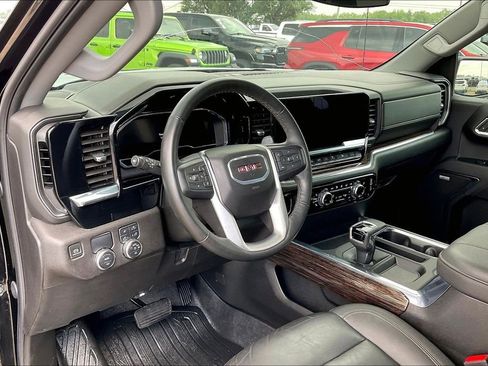 Used 2024 GMC Sierra 1500 Elevation w/ Elevation Premium Package RWD image 14
