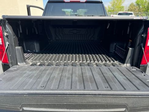 Certified 2022 Chevrolet Silverado 1500 LT AWD/4WD image 24