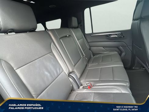 Certified 2025 Chevrolet Suburban Z71 AWD/4WD image 29