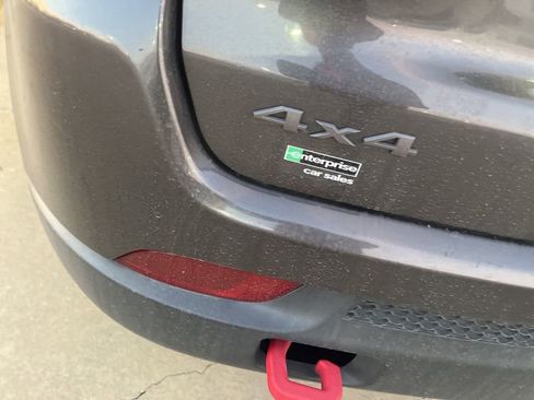 Used 2019 Jeep Compass Trailhawk w/ Cold Weather Group image 13