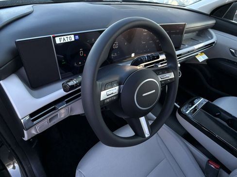 New 2026 Hyundai Tucson Blue SE image 16