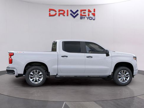 New 2026 Chevrolet Silverado 1500 Custom image 6