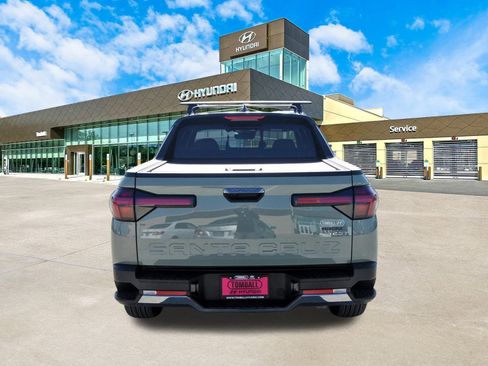 Certified 2025 Hyundai Santa Cruz Limited image 7